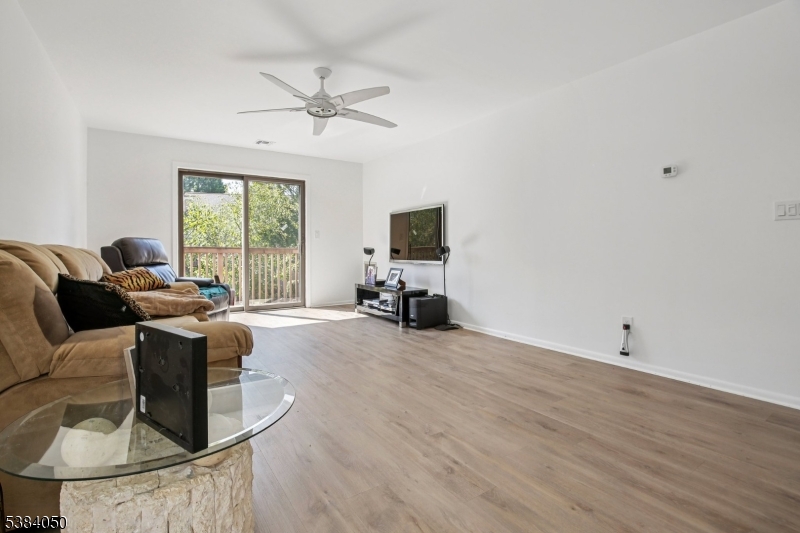 136 Changebridge Rd B8
