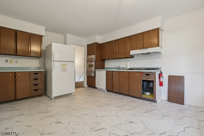 74 Fairway Dr