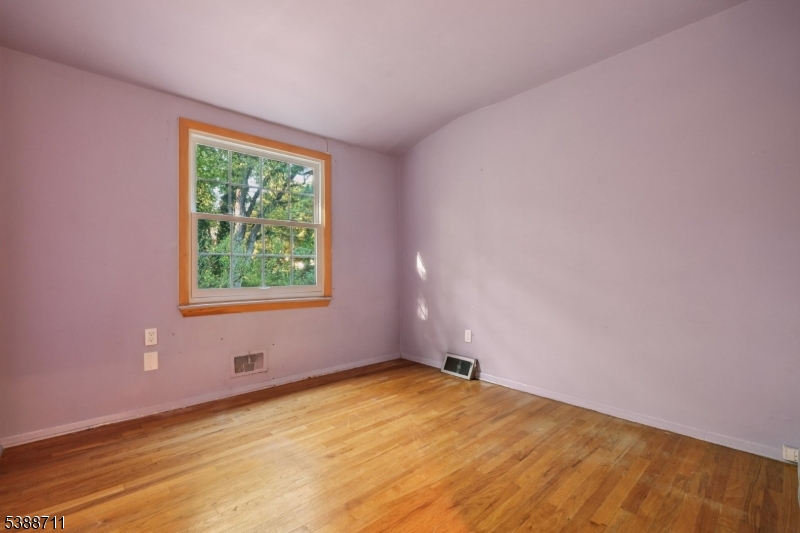 74 Fairway Dr