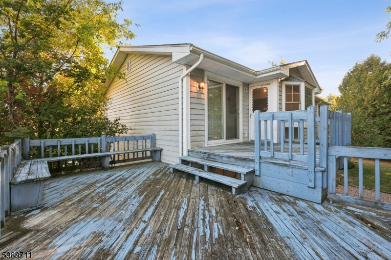 74 Fairway Dr