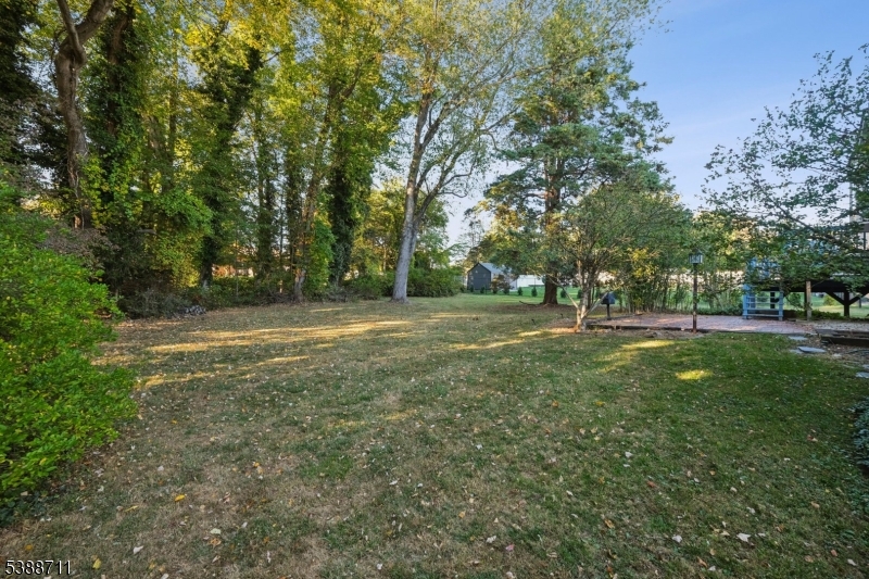 74 Fairway Dr