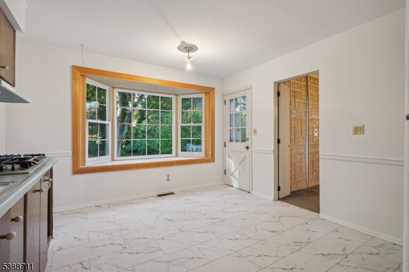 74 Fairway Dr