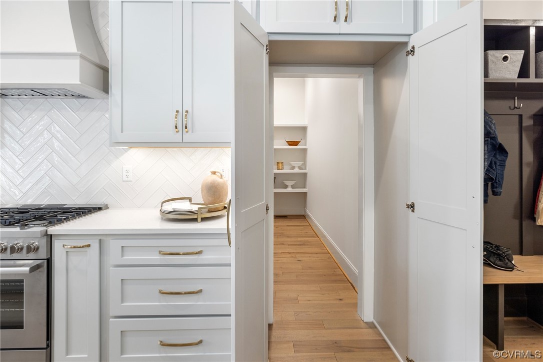 5143 Lake Summer Loop