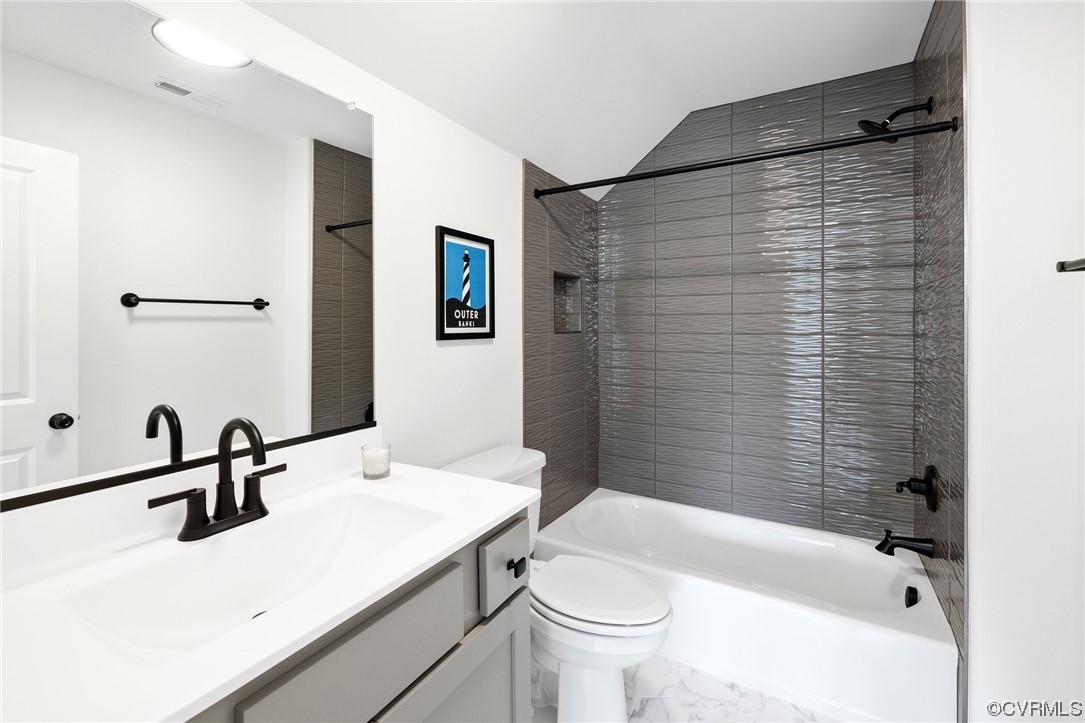 5143 Lake Summer Loop