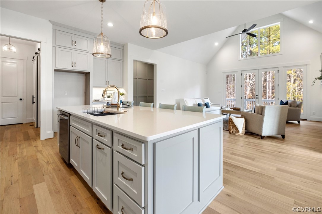 5143 Lake Summer Loop