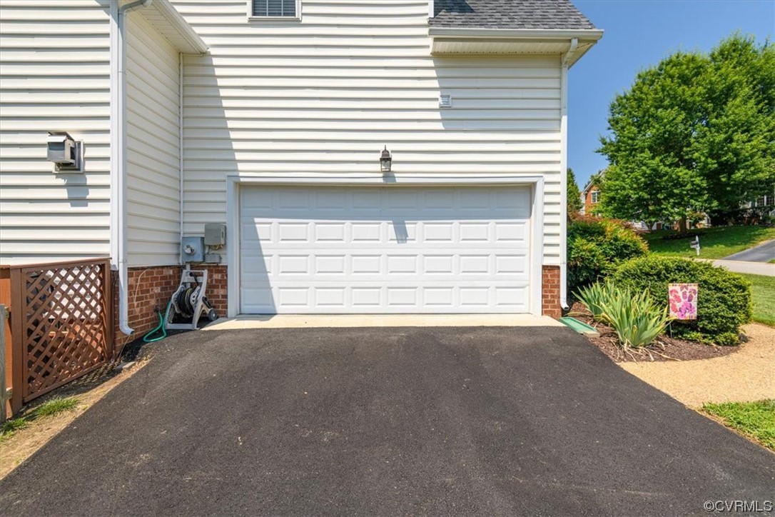 14700 Waters Shore Drive