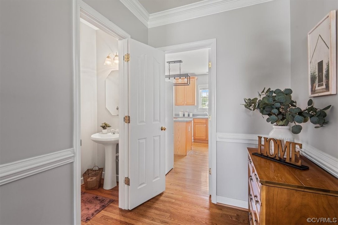 14700 Waters Shore Drive