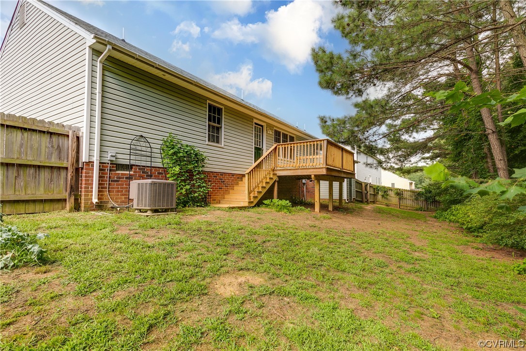 9648 Lockberry Ridge Loop
