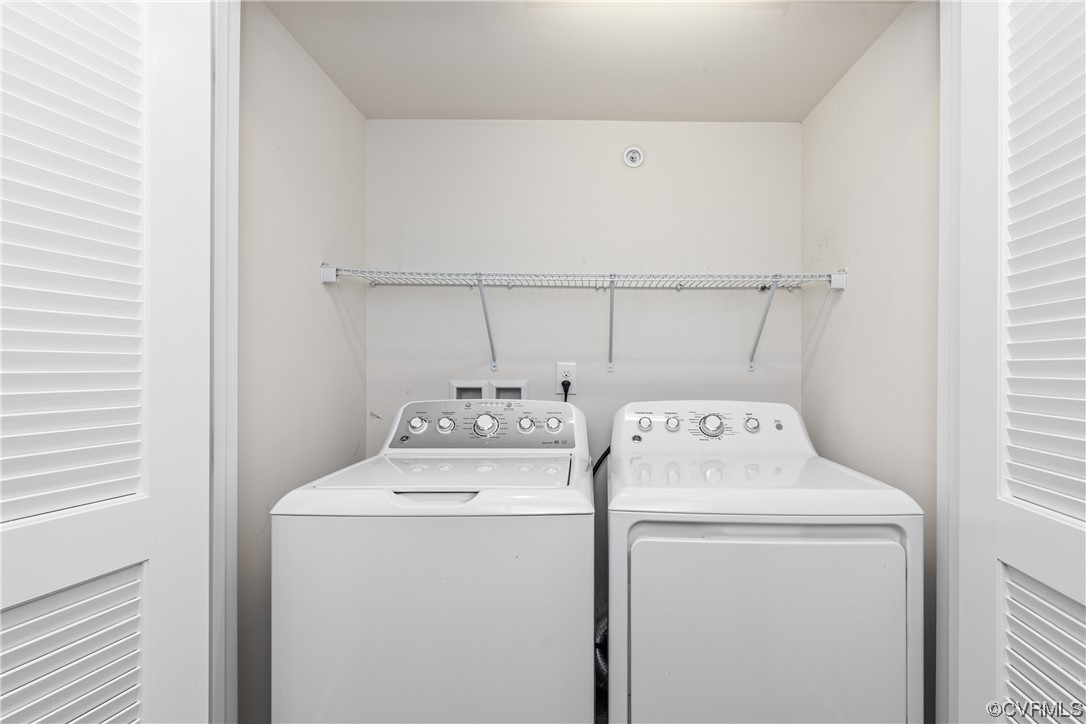 1221 Westwood Village Ln Unit#302