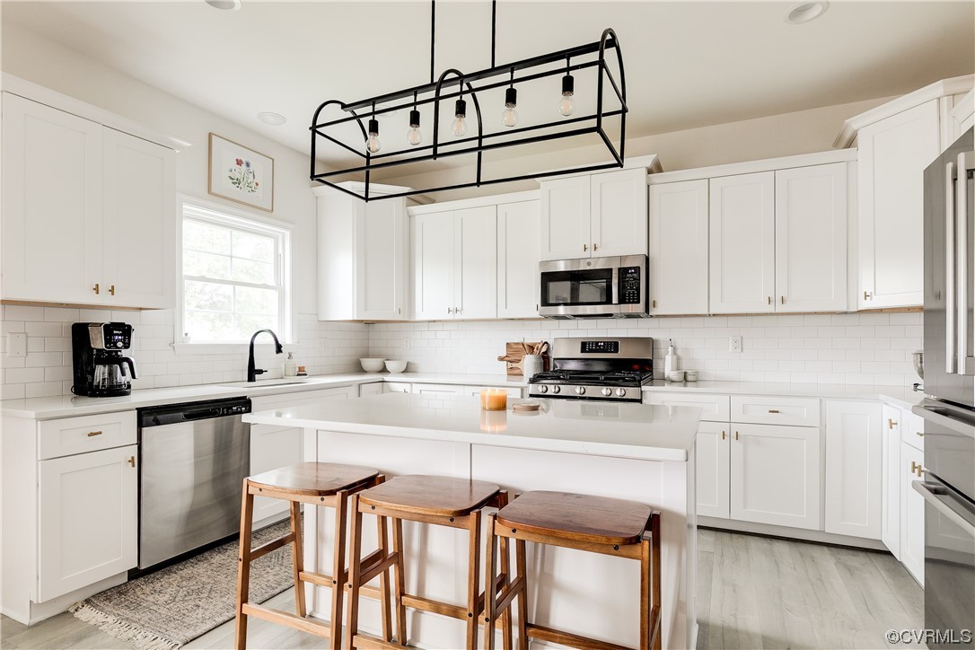 11207 Lost Parrish Dr