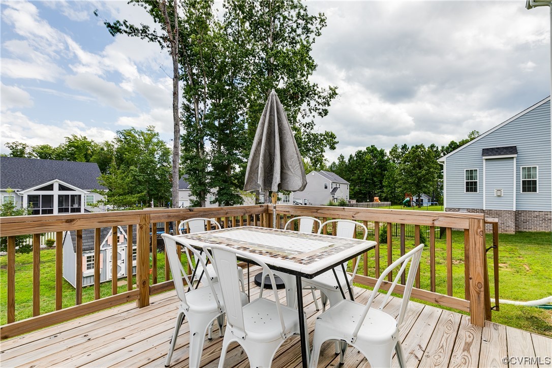 11207 Lost Parrish Dr