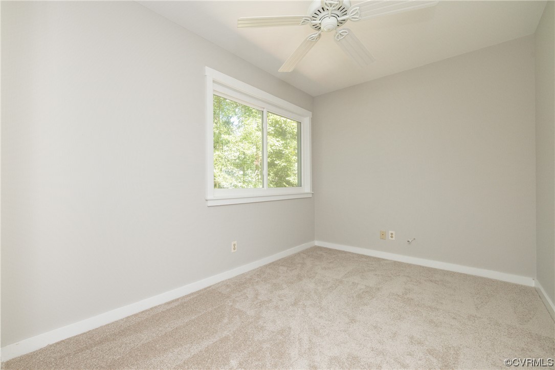 13704 Nuttree Woods Ct