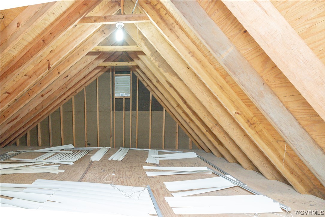 13704 Nuttree Woods Ct