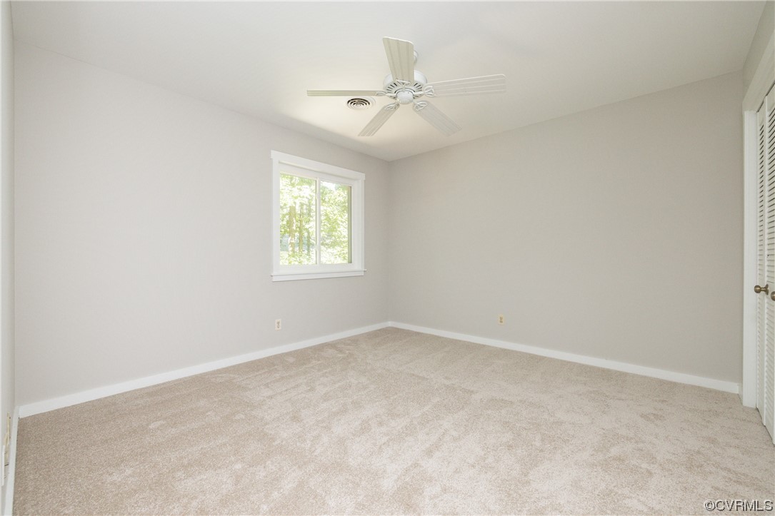 13704 Nuttree Woods Ct