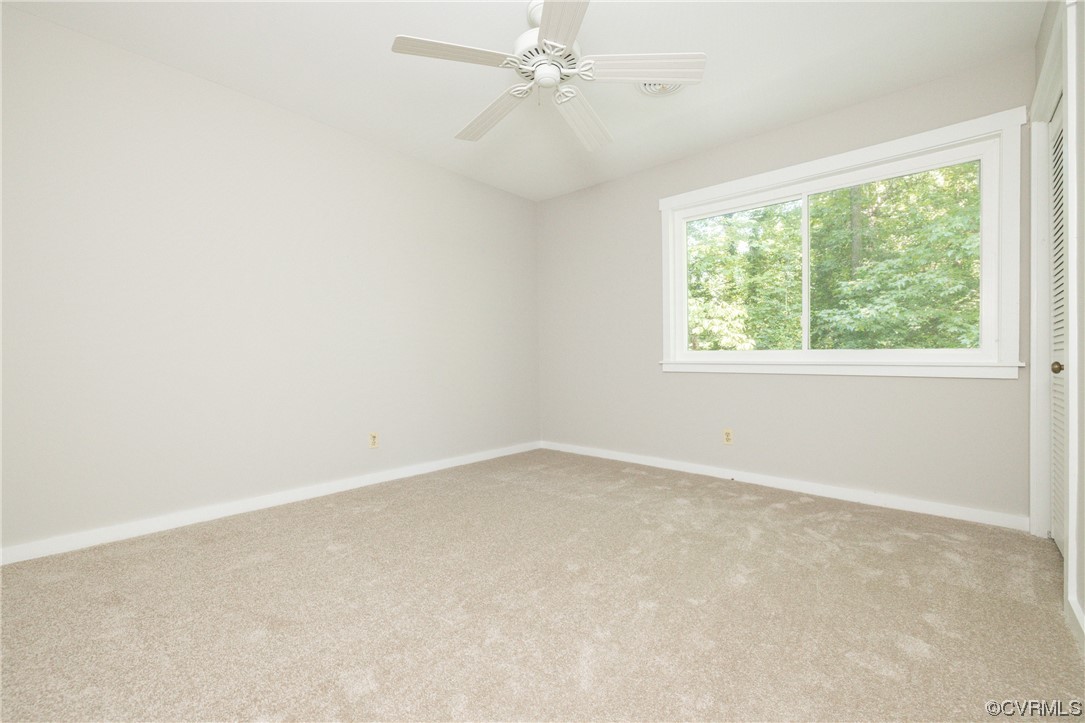 13704 Nuttree Woods Ct