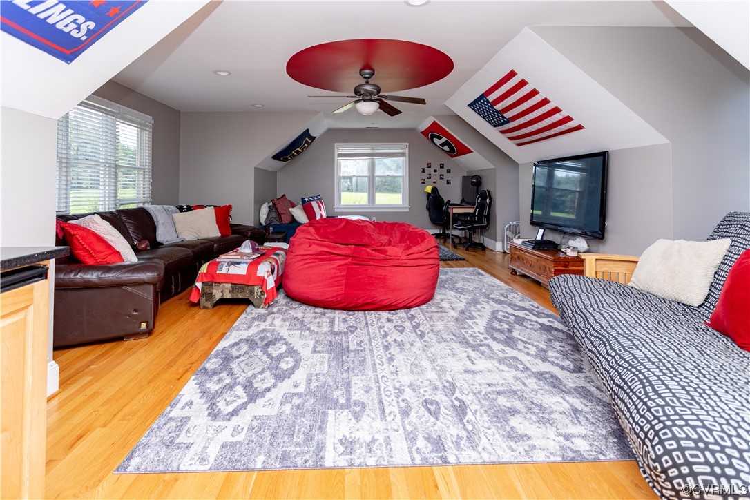 11417 Edgelake Ct