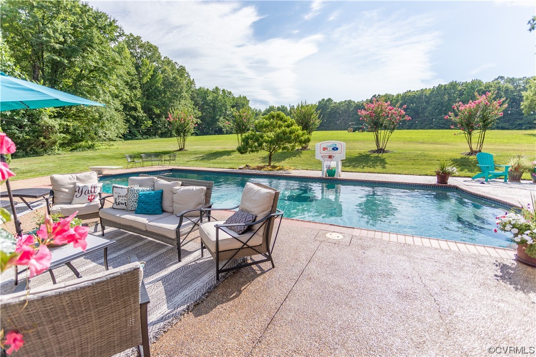 11417 Edgelake Ct