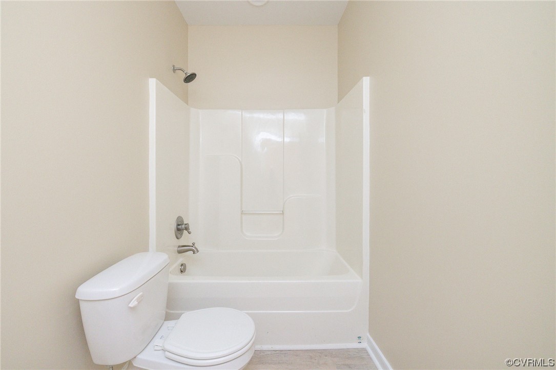 644 Abbey Village Cir