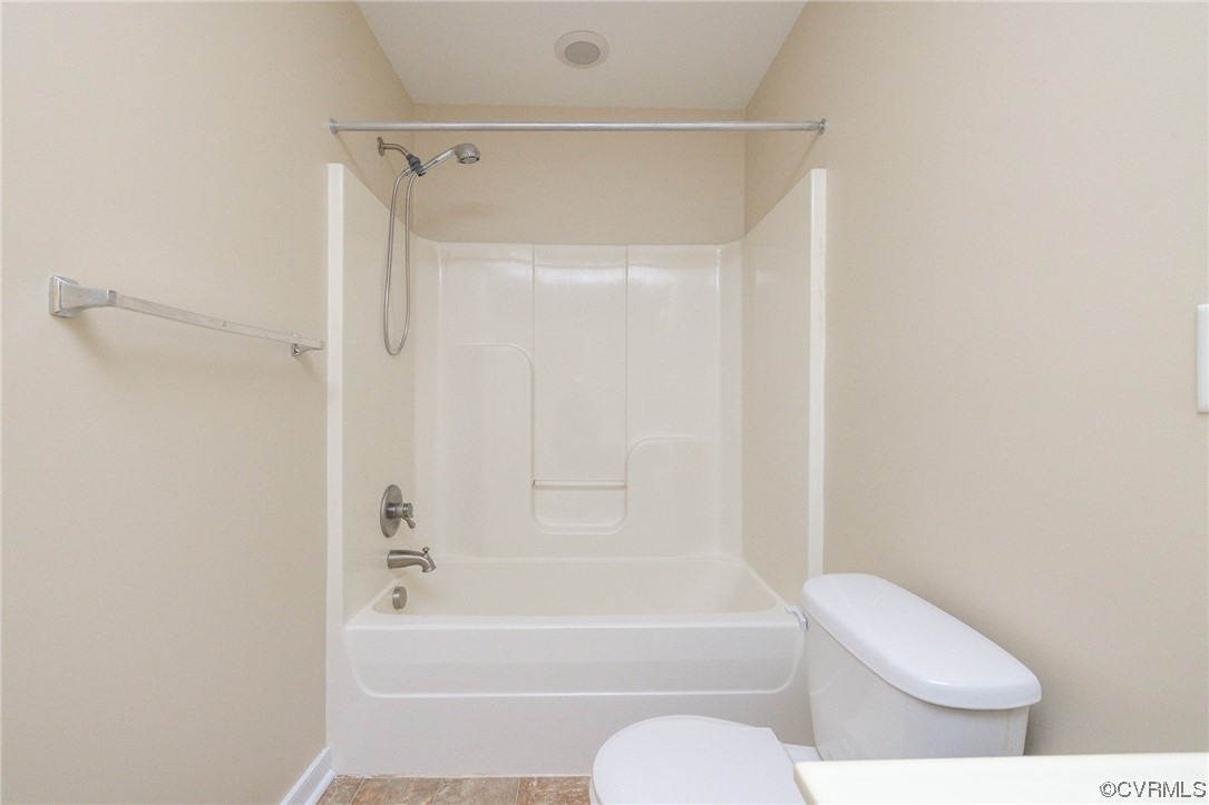 644 Abbey Village Cir