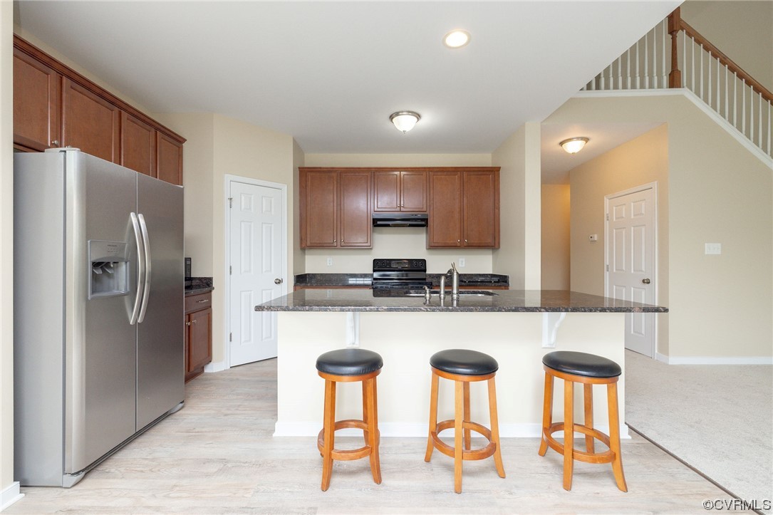 644 Abbey Village Cir