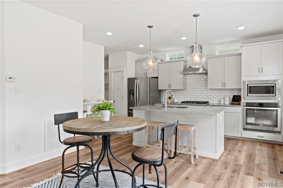 17418 Stafford Park Ct