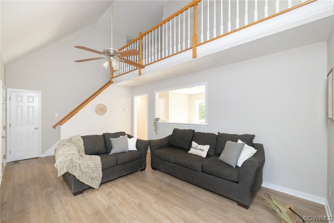 12051 Goldenbrook Dr