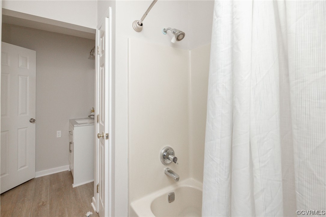 12051 Goldenbrook Dr