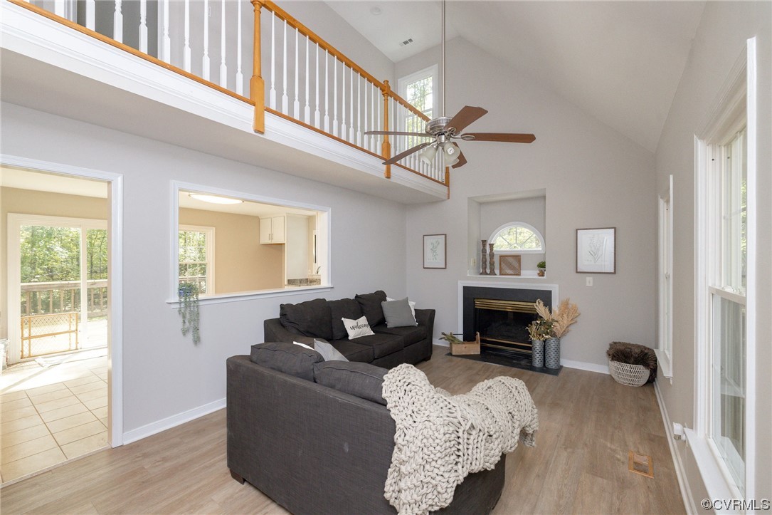 12051 Goldenbrook Dr