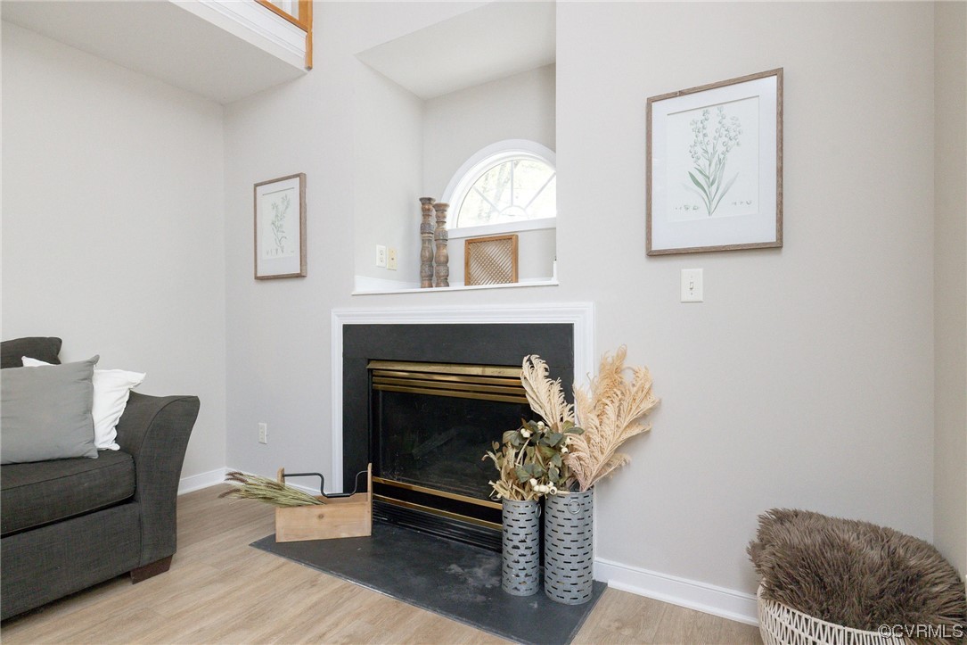 12051 Goldenbrook Dr