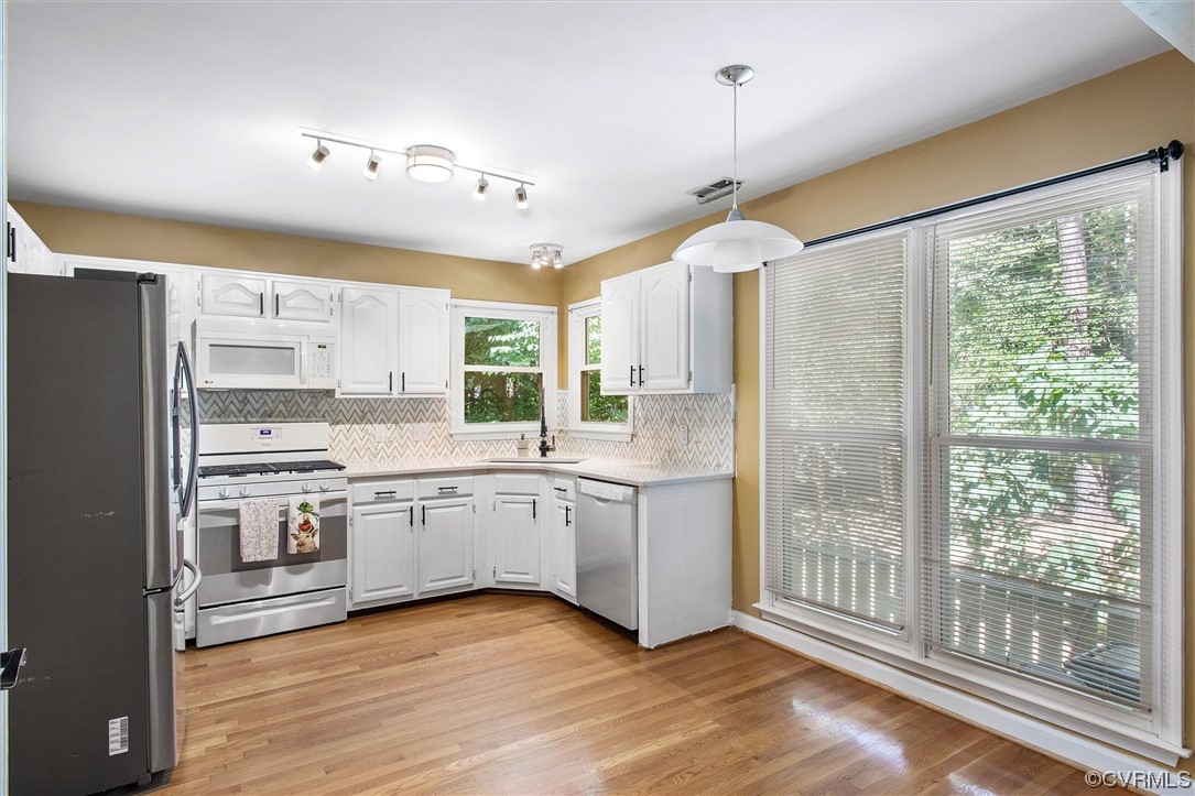 14302 Cove Ridge Ter