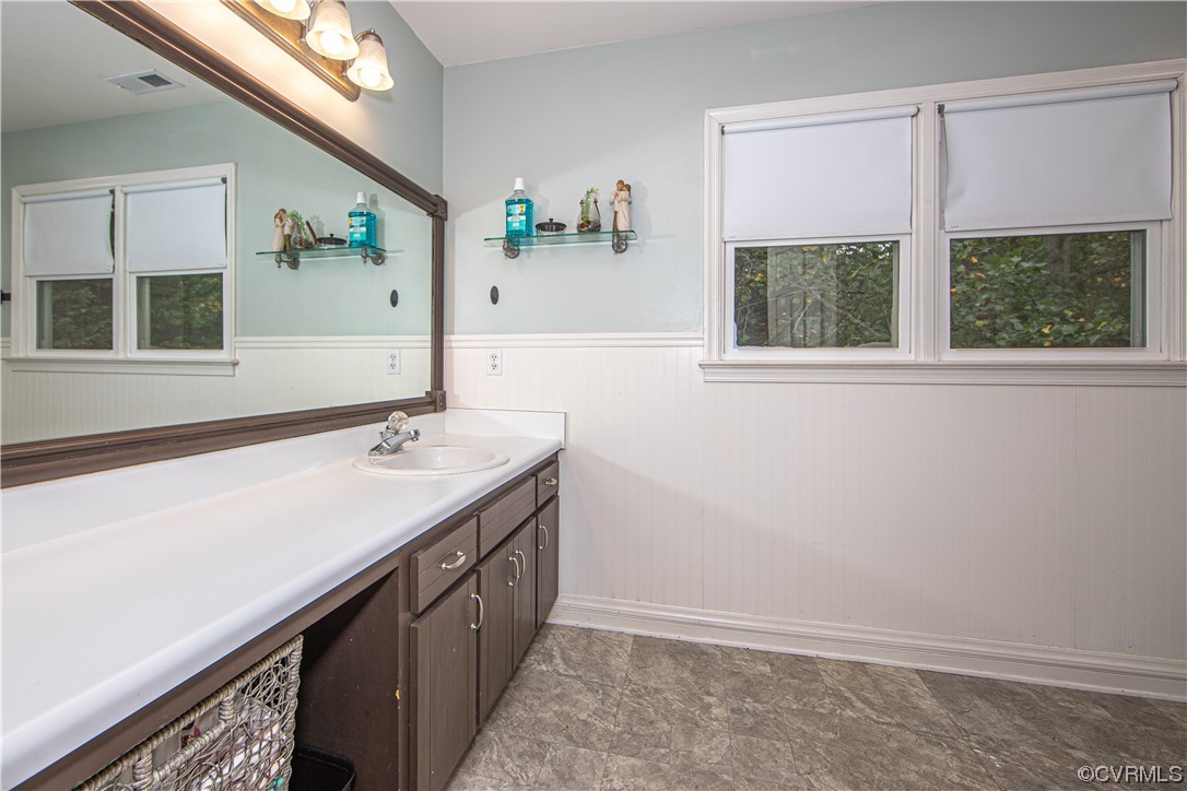 6149 Winding Hills Dr