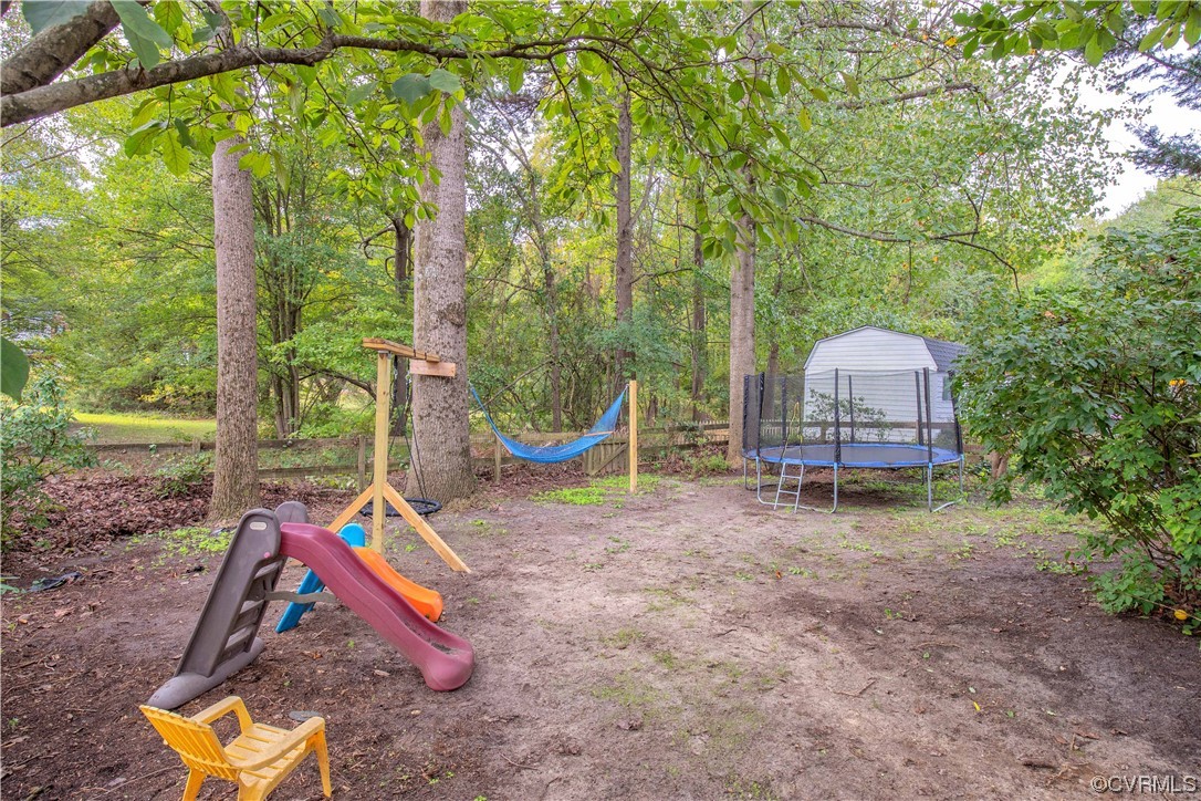 6149 Winding Hills Dr