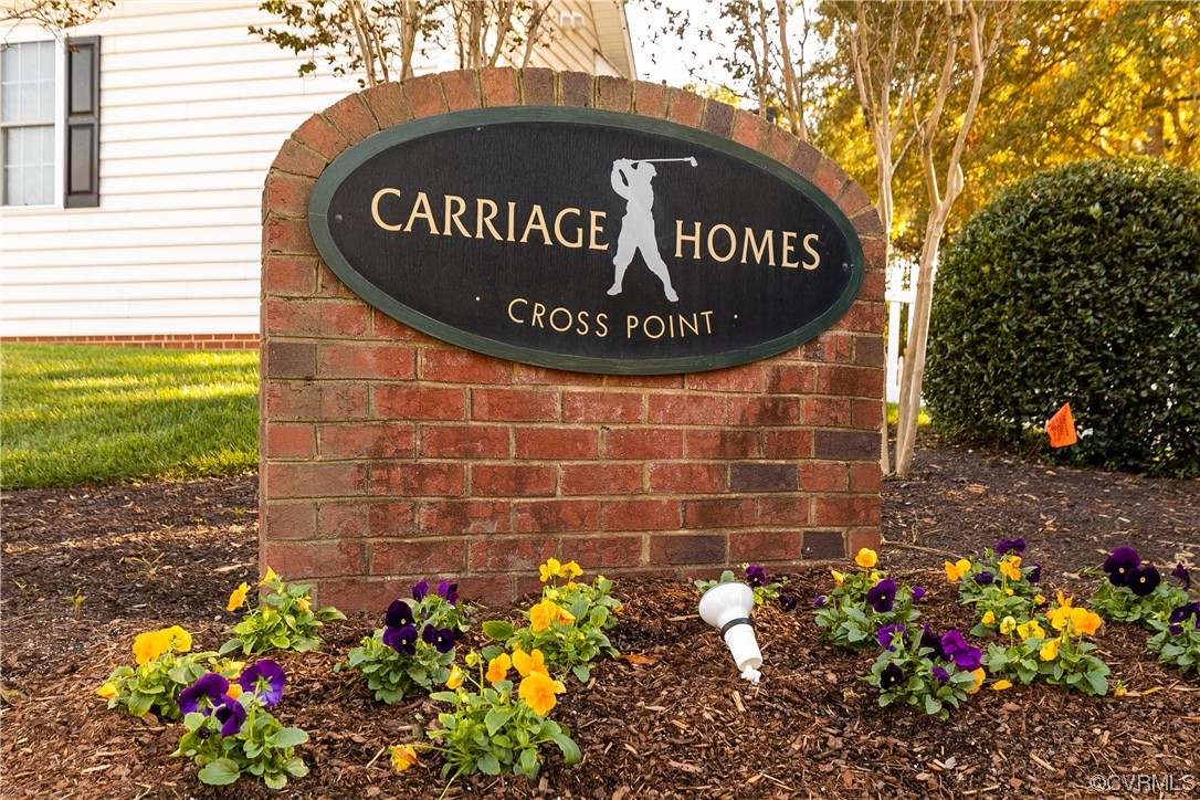 166 Carriage Point Ln