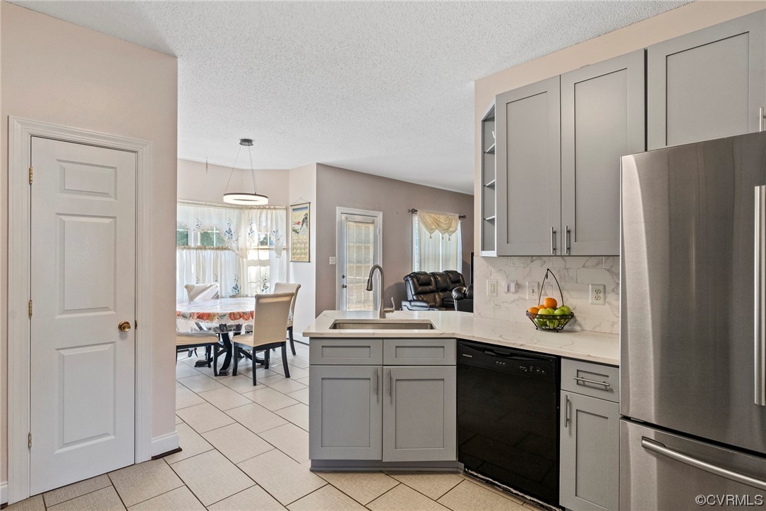 5013 Misty Spring Dr