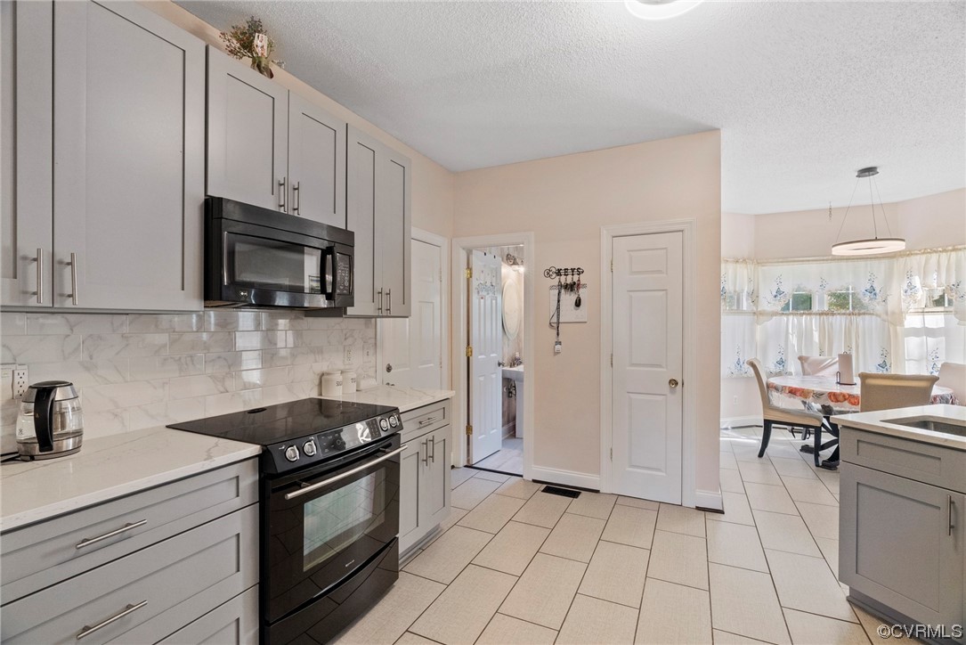 5013 Misty Spring Dr