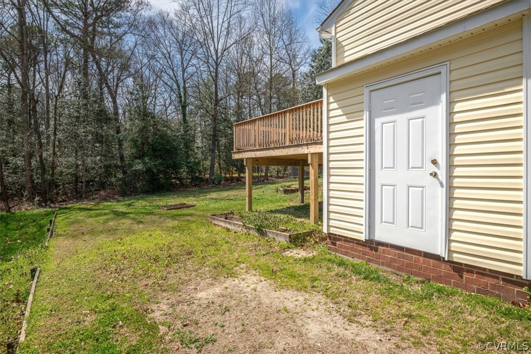5831 Sara Kay Dr