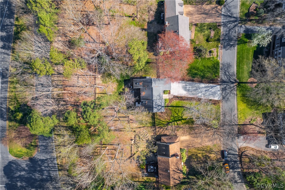 6218 Willow Glen Rd