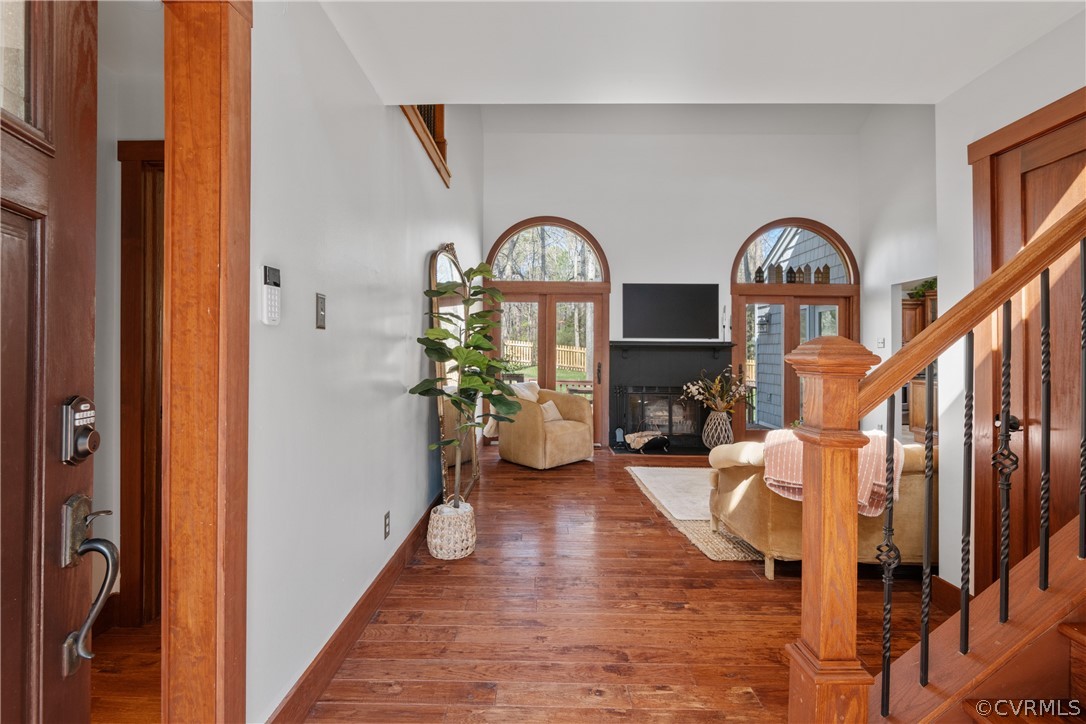 6218 Willow Glen Rd
