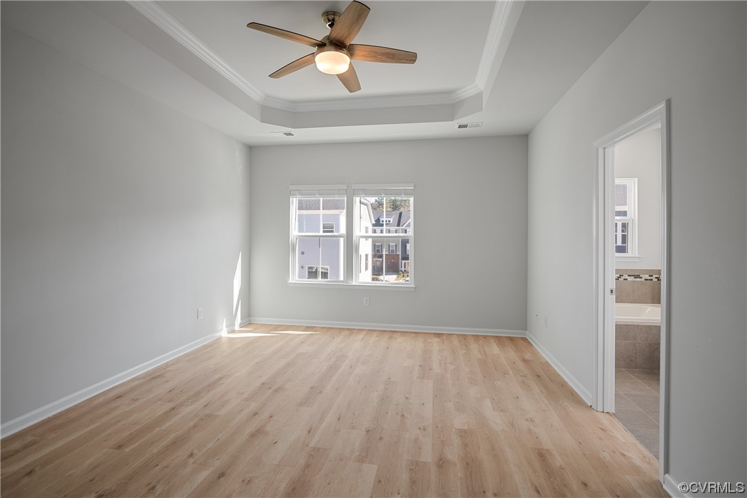 545 Crofton Village Trce