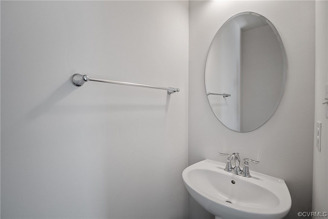 545 Crofton Village Trce