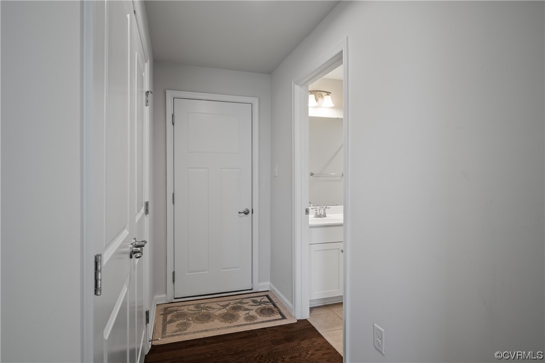 545 Crofton Village Trce