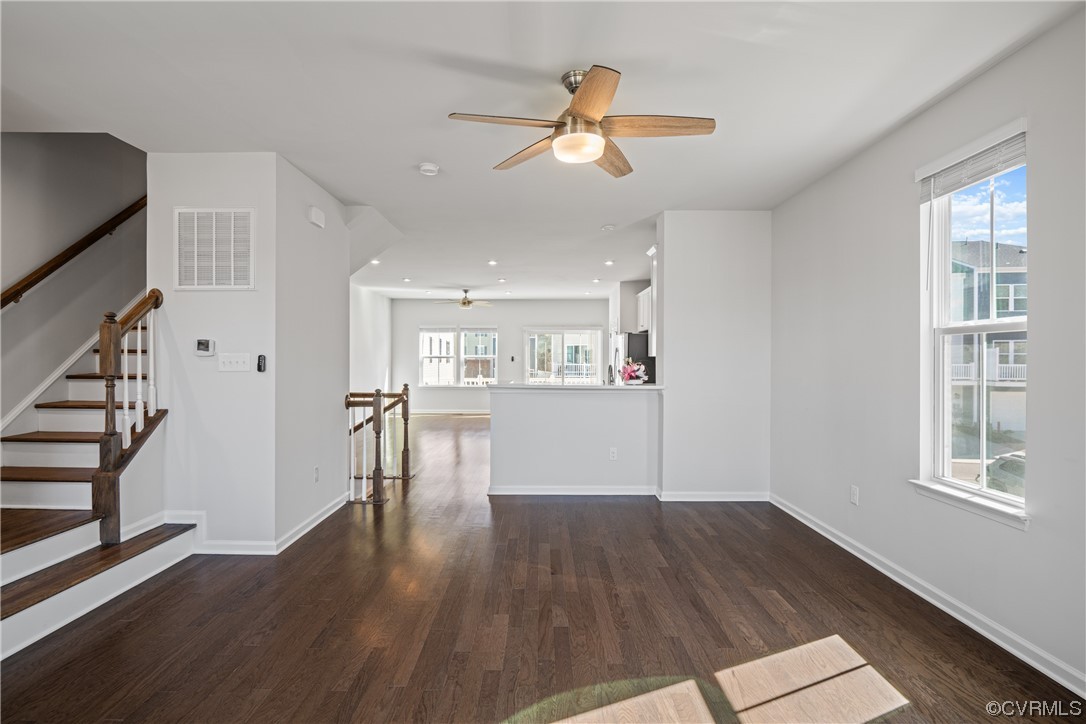 545 Crofton Village Trce