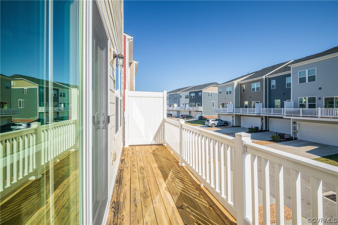 545 Crofton Village Trce