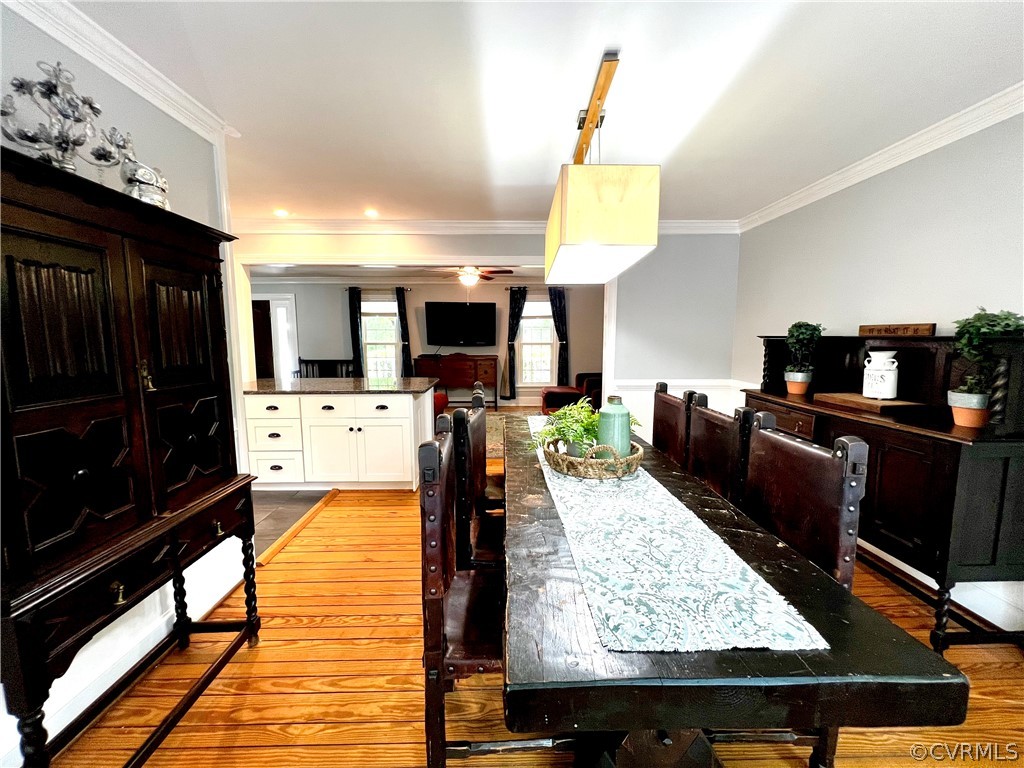 13604 Winterberry Rdg