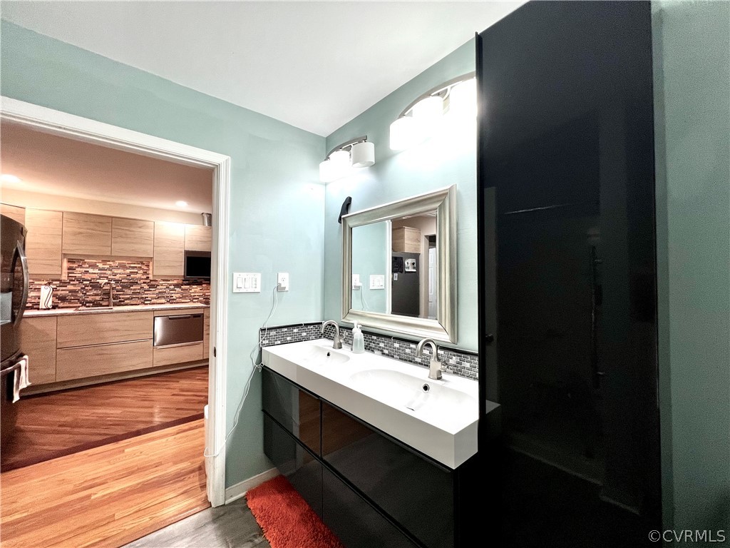 13604 Winterberry Rdg