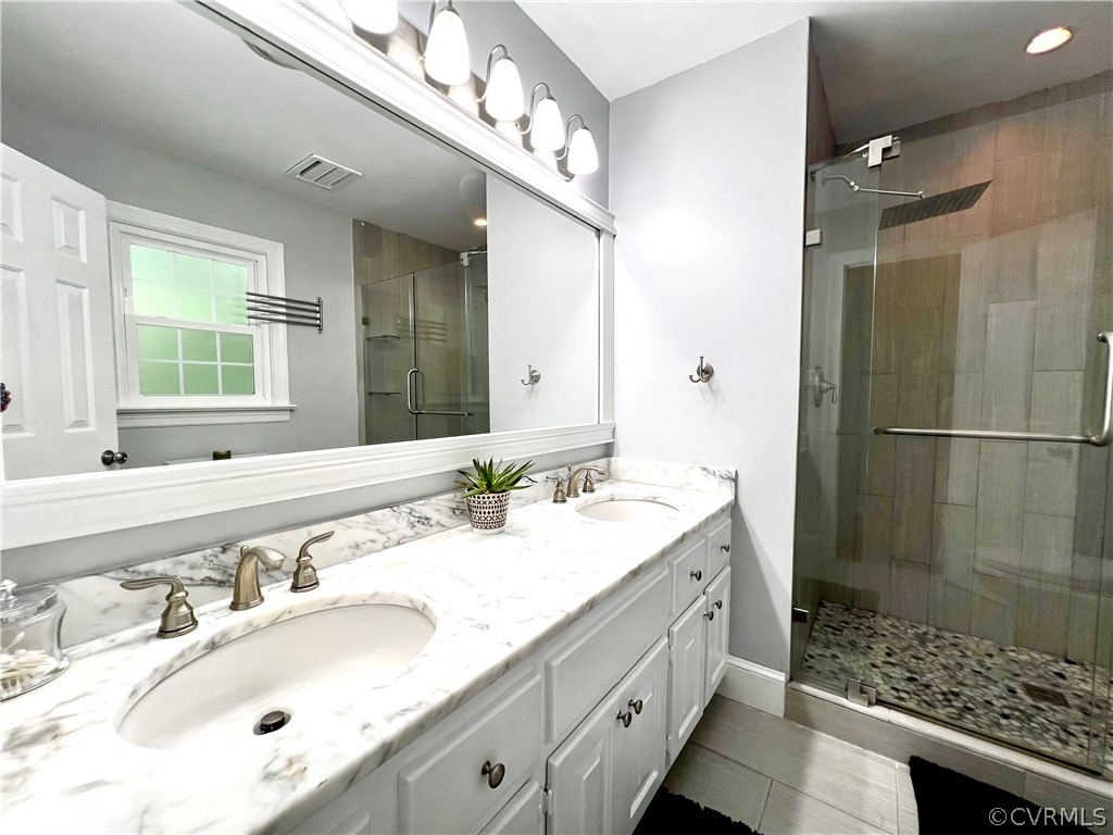 13604 Winterberry Rdg