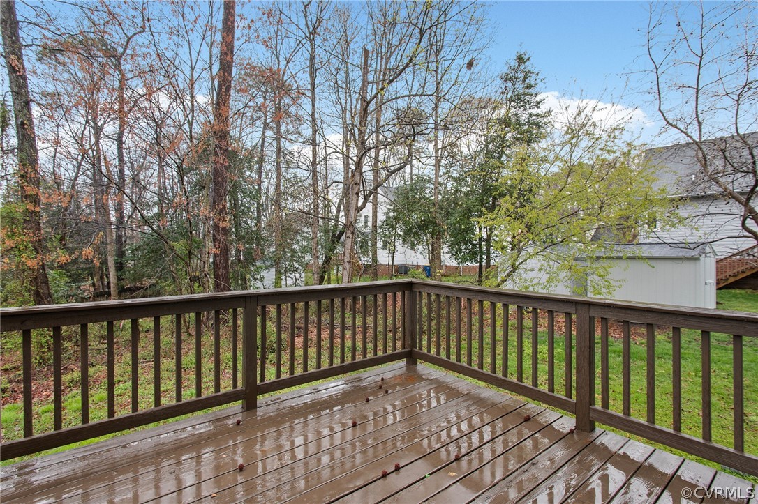 1512 Hardwood Ter