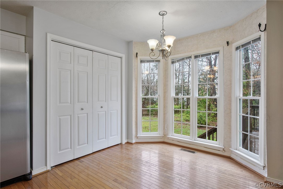 1512 Hardwood Ter