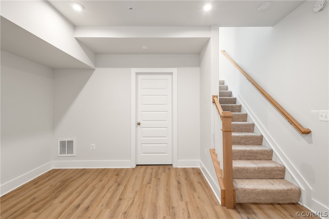 5266 Old Main Unit#B