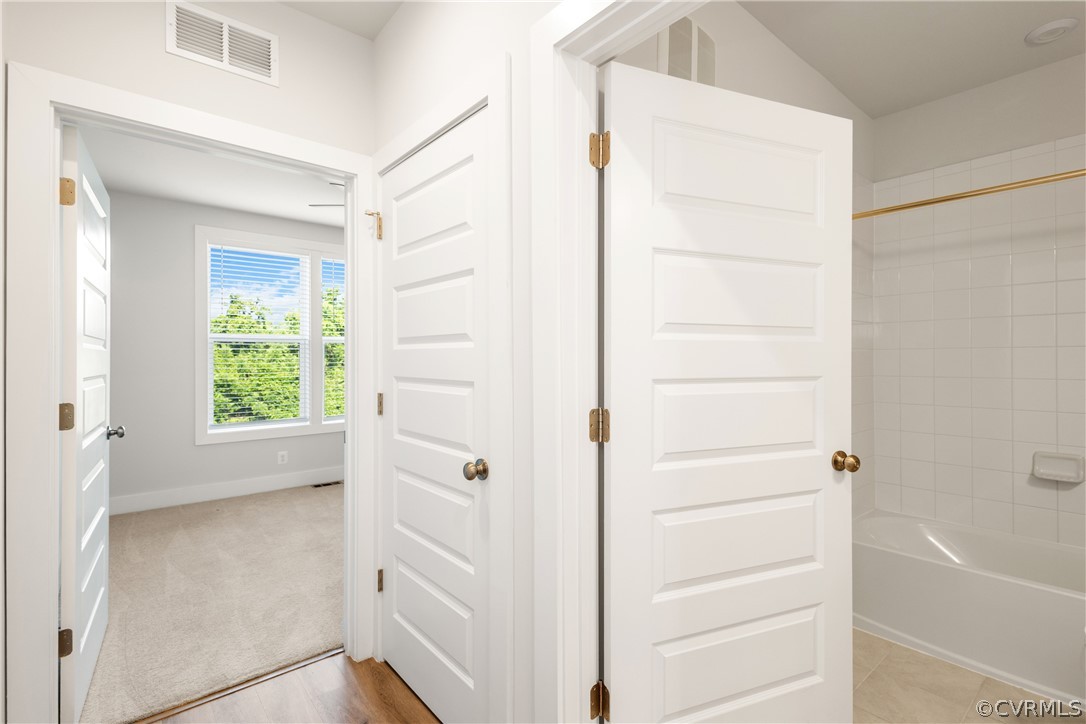 5266 Old Main Unit#B